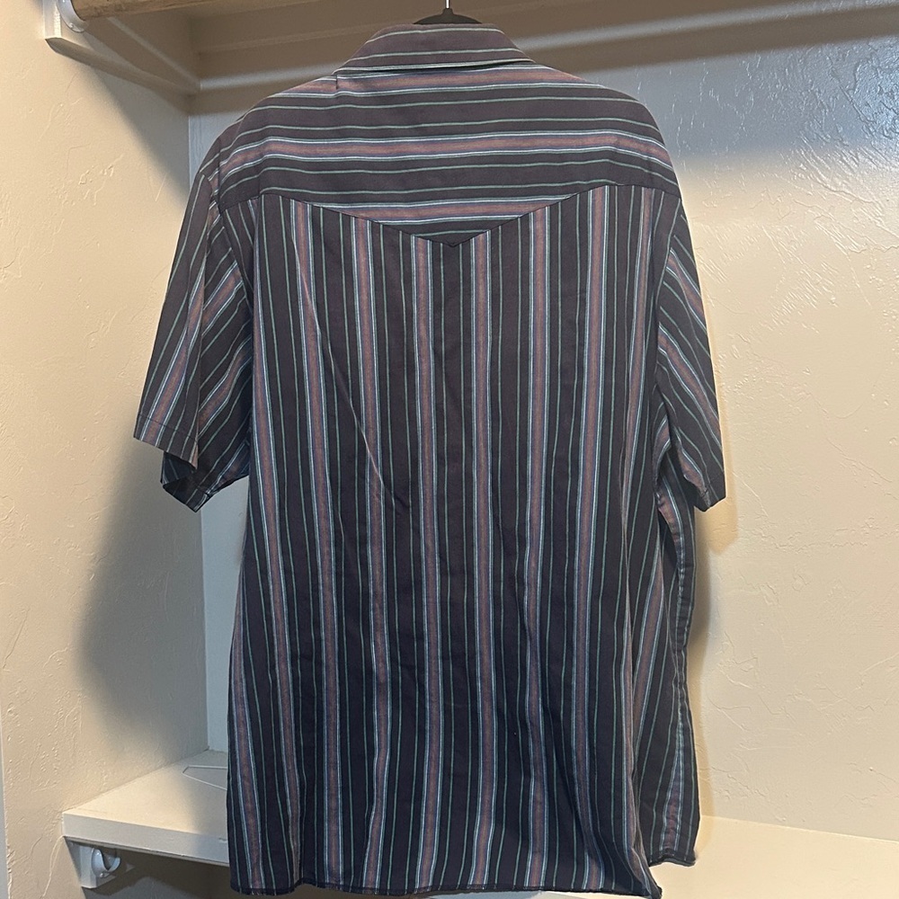 Wrangler Men's Dark Striped Button-Down Shirt - Picture 5 of 5